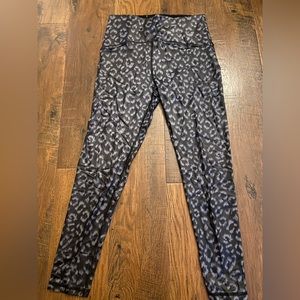 Victoria Secret Leopard Leggings